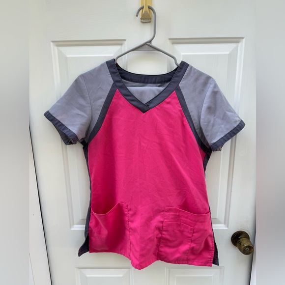 Grey’s Anatomy Scrub Set 🤩 - Picture 1 of 6